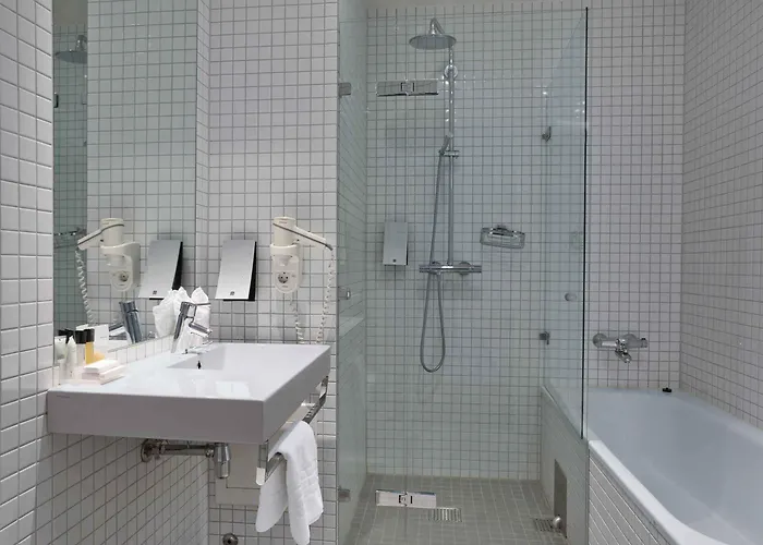 Thon Ullevaal Stadion 4* Όσλο