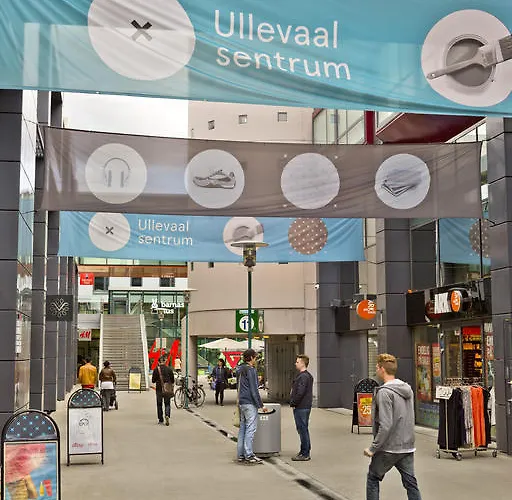 Thon Ullevaal Stadion 4*