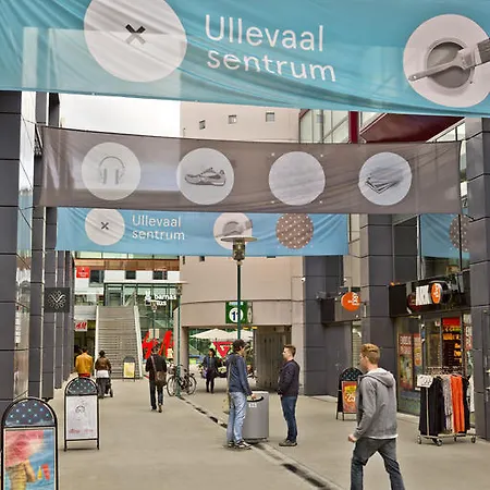 Thon Ullevaal Stadion 4*
